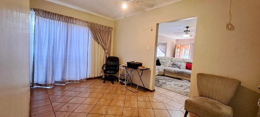 3 Bedroom Property for Sale in Bodorp North West